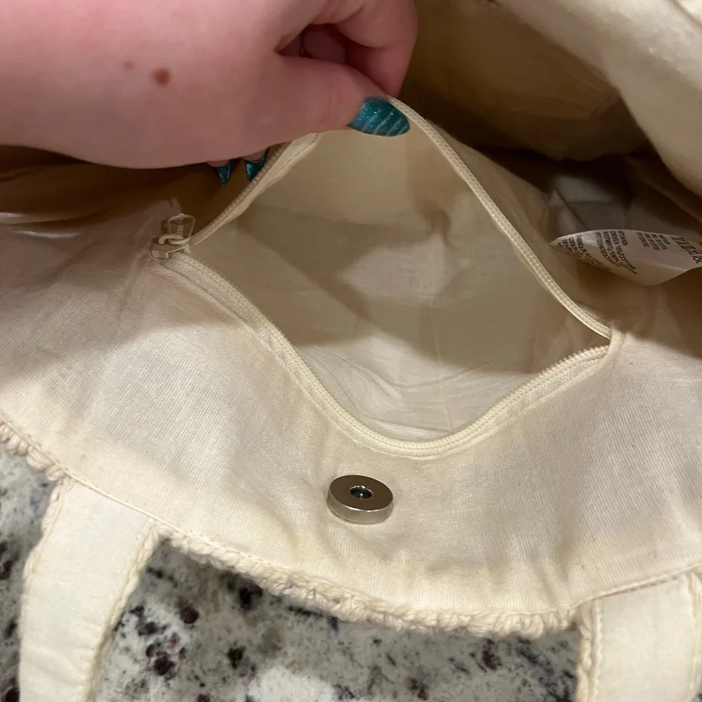 urban outfitters crochet tote bag - Picture 7 of 8